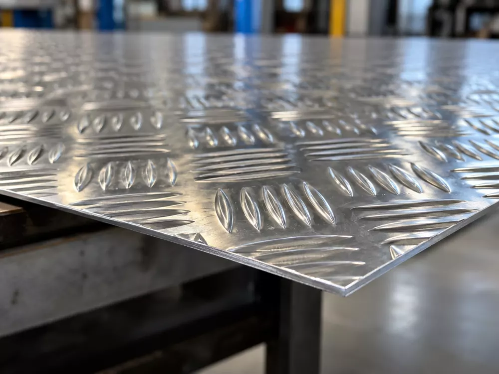 5052 GRADE 5 B CHECKER PLATE 1.6MM